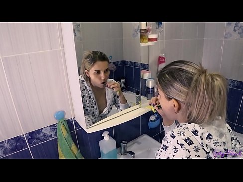 ❤️ Пробие со млади во пижами завршува орална сперма во газ - црна боја ❤️❌ Супер секс на порно mk.pornobot.ru